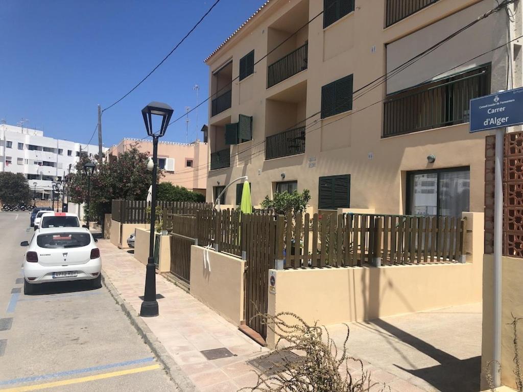 La Mundial Formentera Apartment Es Pujols Bagian luar foto